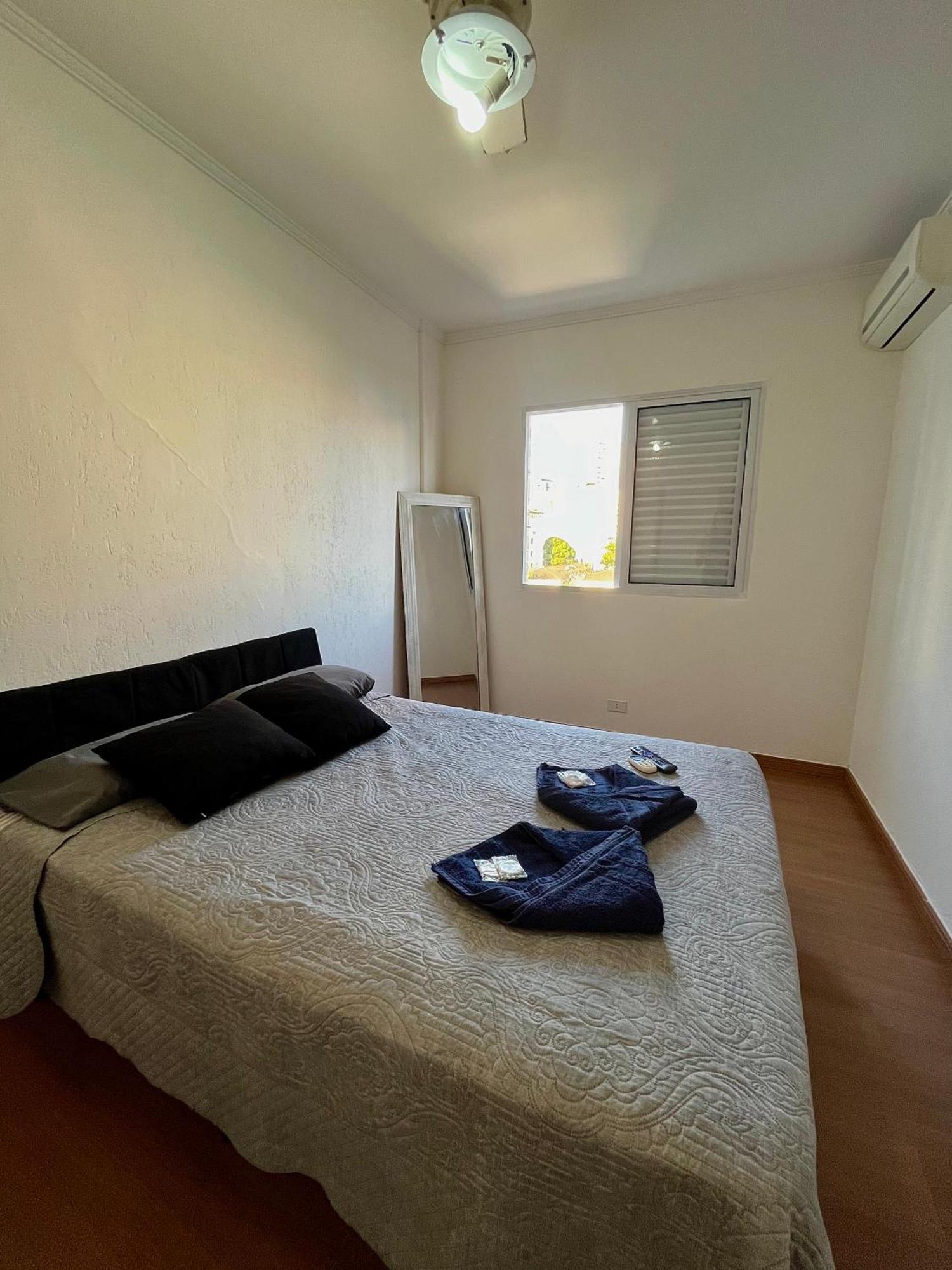 Apto Mobiliado Entre Tombo E Asturias - Guaruja Luaran gambar